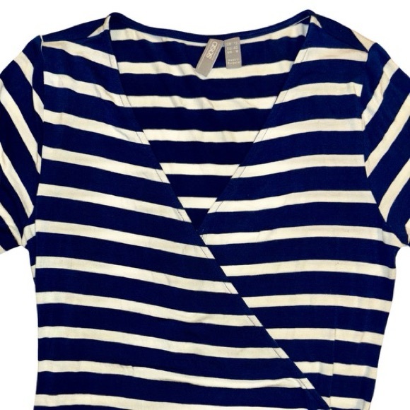 ASOS WOMENS BLUE/ WHITE STRIPED WRAP DETAILED FRONT TOP SIZE 8 - Picture 3 of 4